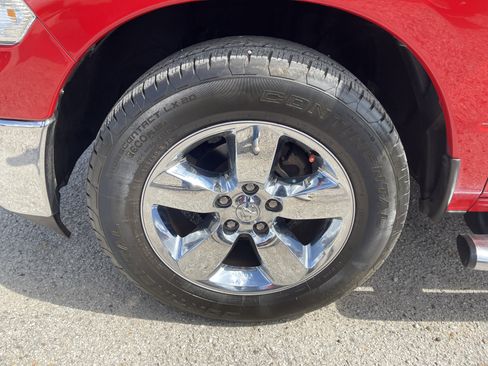 Used 2019 RAM 1500 Lone Star image 11