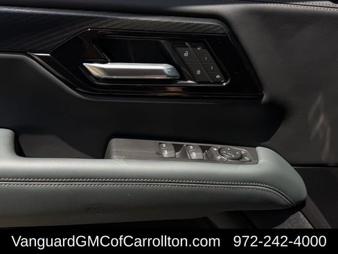 New 2026 GMC Yukon AT4 w/ AT4 Premium Package AWD/4WD image 21