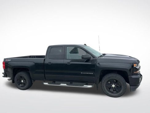 Used 2016 Chevrolet Silverado 1500 LT w/ All Star Edition AWD/4WD image 5