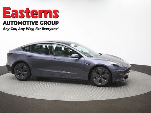 Used 2023 Tesla Model 3 Standard Range RWD image 39