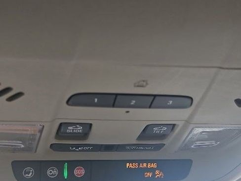 Used 2020 Buick Enclave Essence w/ LPO, Floor Liner Package FWD image 21