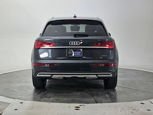 Used 2024 Audi Q5 2.0T Premium Plus w/ Premium Plus Package image 6