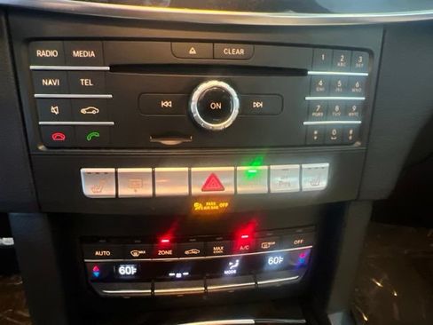 Used 2016 Mercedes-Benz E 350 Sedan image 28