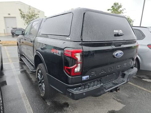 Used 2024 Ford Ranger Lariat w/ FX4 Off-Road Package AWD/4WD image 3
