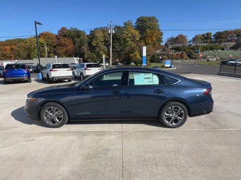 New 2025 Honda Accord EX-L image 6