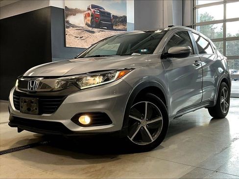 Used 2022 Honda HR-V EX-L image 3