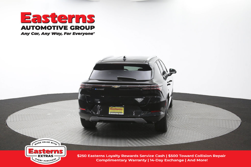Used 2024 Chevrolet Equinox EV LT w/ LPO, All-Weather Mat Package FWD image 38