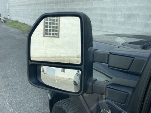 Used 2022 Ford F150 XLT w/ Equipment Group 302A High image 10