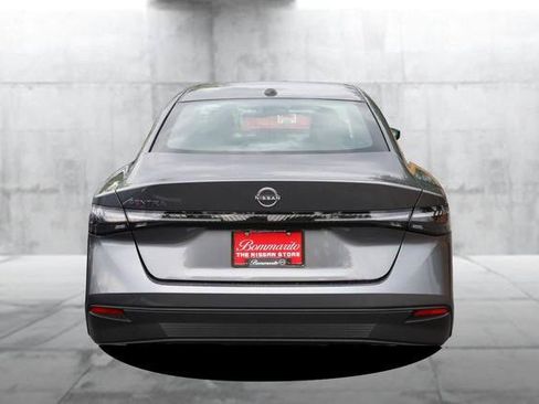New 2026 Nissan Sentra SV w/ SV Convenience Package FWD image 6