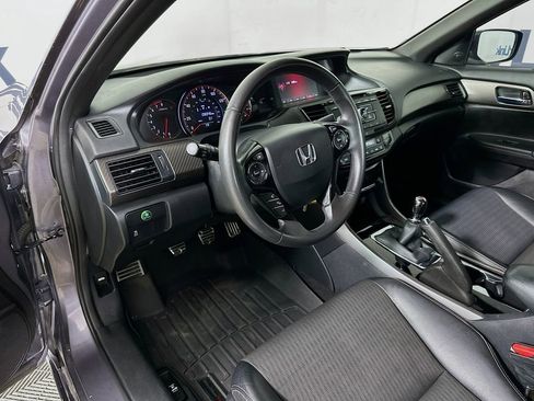 Used 2016 Honda Accord Sport image 10