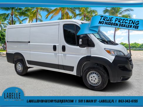 Used 2025 RAM ProMaster 2500 w/ Convenience Group FWD image 1