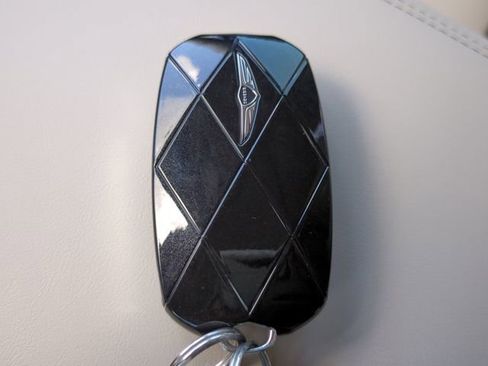 New 2026 Genesis GV70 2.5T Select image 28