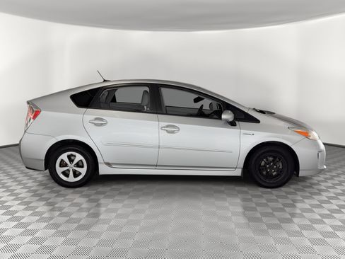 Used 2012 Toyota Prius Four FWD image 8