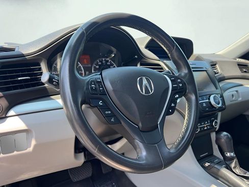 Used 2016 Acura ILX FWD image 40
