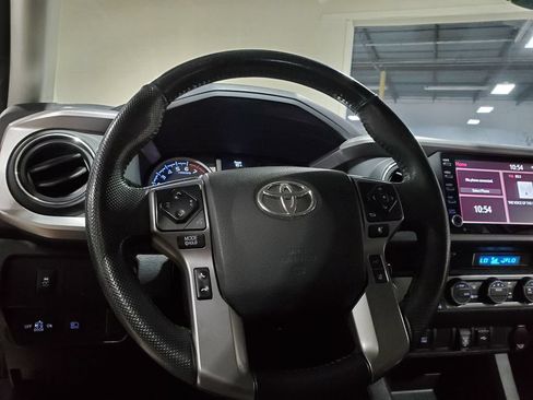 Used 2023 Toyota Tacoma SR5 RWD image 22