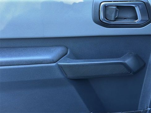 Used 2024 Ford Bronco Big Bend w/ Sasquatch Package image 22