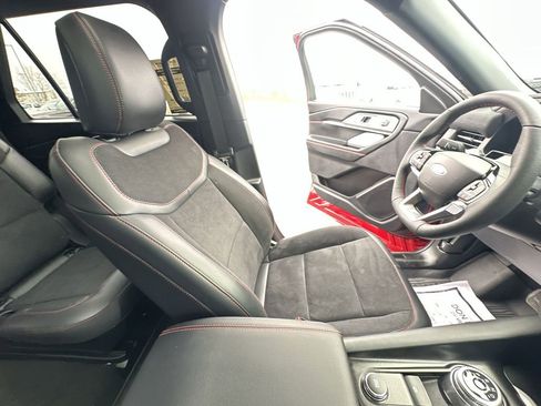 Used 2025 Ford Explorer ST w/ Sun And Sound Package image 15