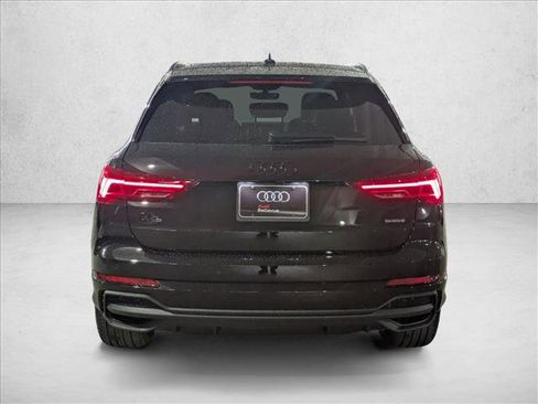 New 2025 Audi Q3 2.0T Premium Plus image 7