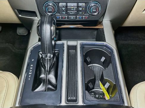 Used 2017 Ford F150 Lariat AWD/4WD image 14