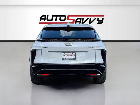 Used 2026 Cadillac Lyriq Sport AWD/4WD image 6