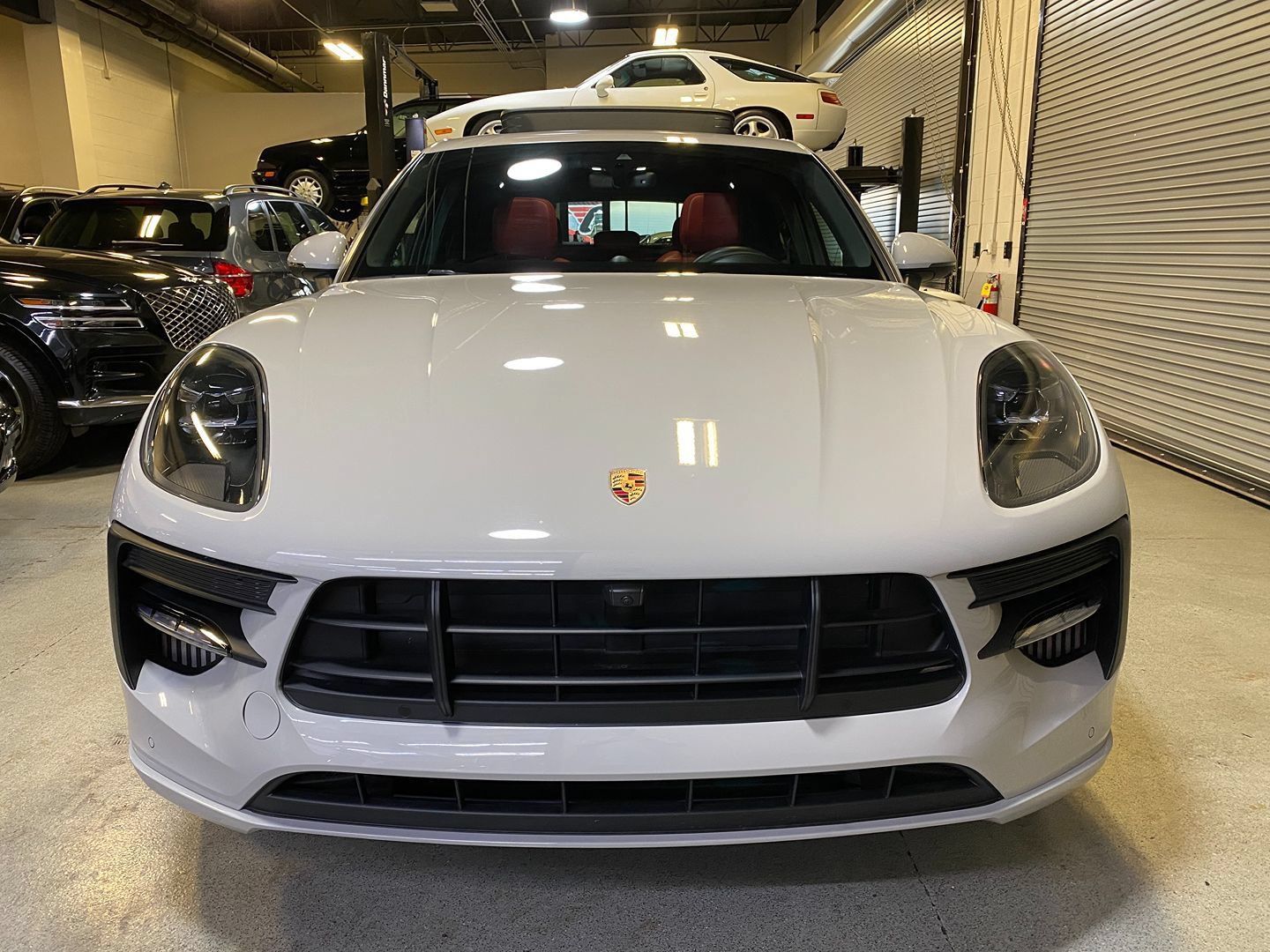 Used 2021 Porsche Macan GTS AWD/4WD image 3