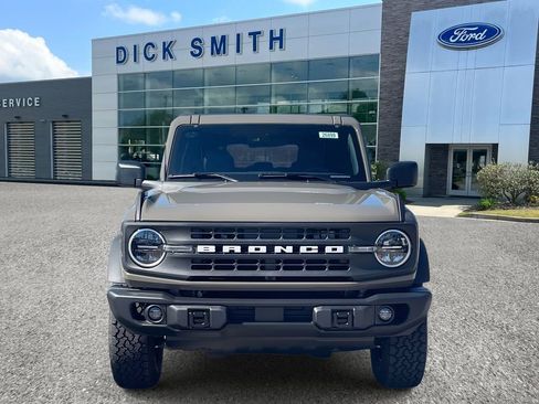 New 2025 Ford Bronco Big Bend w/ Black Diamond Package image 2