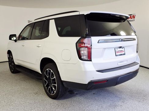 Used 2022 Chevrolet Tahoe RST w/ Luxury Package image 2
