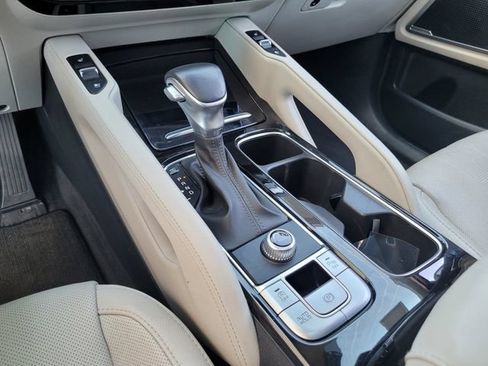 Used 2020 Kia Telluride EX w/ EX Premium Package FWD image 21