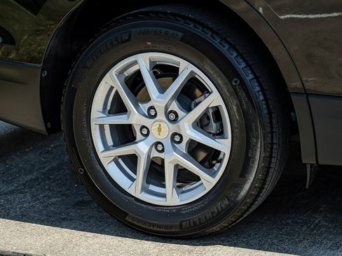 Used 2022 Chevrolet Equinox LS image 55