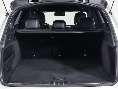 Used 2022 Mercedes-Benz GLC 300 4MATIC w/ Premium Package Lite image 19