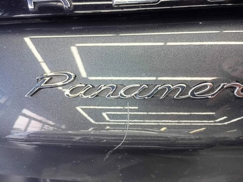 Used 2018 Porsche Panamera w/ Premium Package Plus image 26