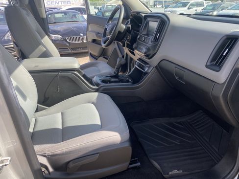 Used 2018 Chevrolet Colorado W/T w/ WT Convenience Package RWD image 20