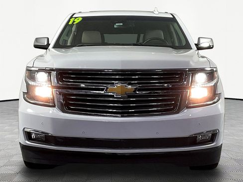 Used 2019 Chevrolet Tahoe Premier AWD/4WD image 2