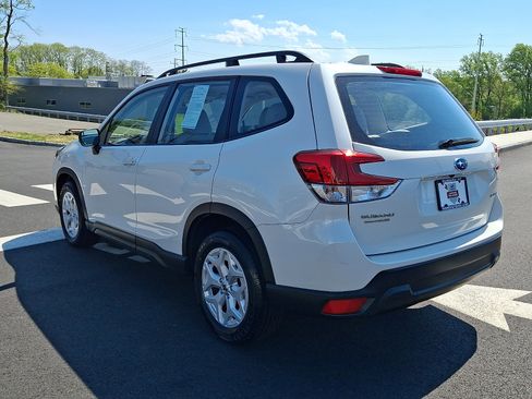 Certified 2023 Subaru Forester AWD/4WD image 4