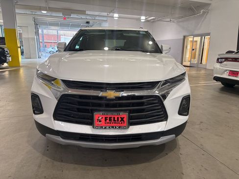 Used 2019 Chevrolet Blazer LT image 2