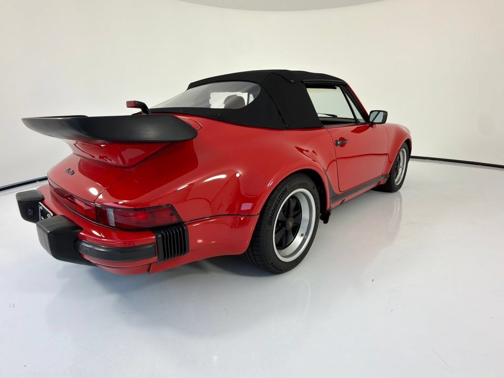 Used 1987 Porsche 911 Carrera RWD image 15