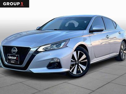 Used 2022 Nissan Altima 2.5 SL