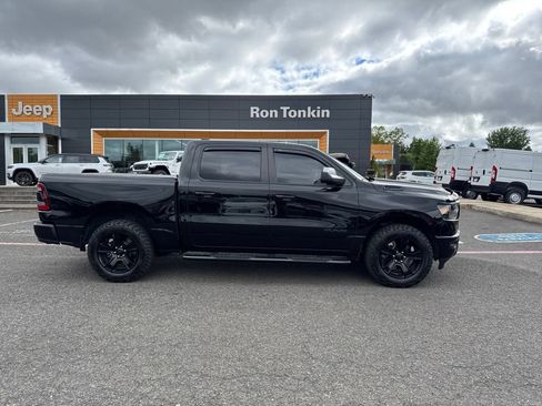 Used 2024 RAM 1500 Big Horn AWD/4WD image 10