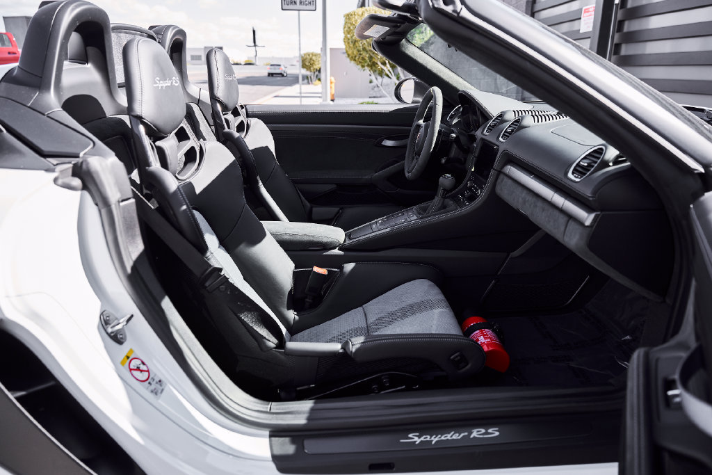 Used 2025 Porsche 718 Boxster Spyder RS RWD image 34