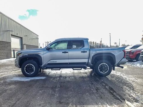 New 2026 Toyota Tacoma TRD Off-Road AWD/4WD image 8
