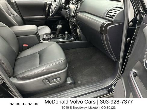 Used 2023 Toyota 4Runner TRD Off-Road Premium w/ Moonroof Package AWD/4WD image 25