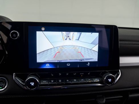 Used 2023 Chevrolet Colorado LT w/ LT Convenience Package II image 23