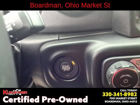 Used 2023 Jeep Wrangler Unlimited Sahara AWD/4WD image 30