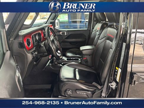 Used 2021 Jeep Wrangler Unlimited Rubicon image 12