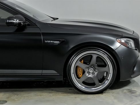 Used 2018 Mercedes-Benz E 63 AMG S image 15