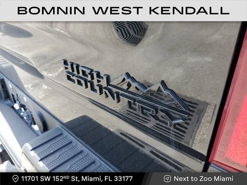 Certified 2025 Chevrolet Silverado 1500 High Country w/ Midnight Edition image 10