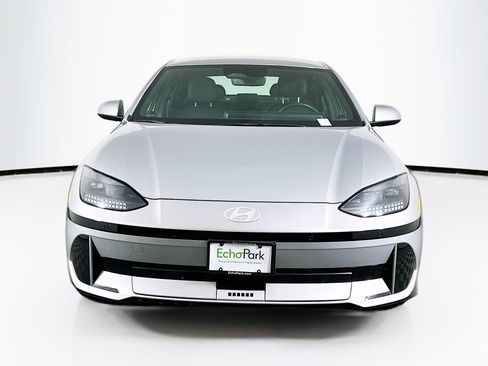 Used 2024 Hyundai Ioniq 6 SEL RWD image 2