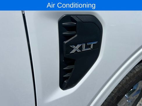 Used 2025 Ford Ranger XLT w/ FX4 Off-Road Package AWD/4WD image 8