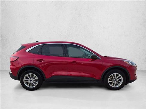 Certified 2022 Ford Escape SE w/ Convenience Package FWD image 4