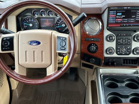 Used 2014 Ford F250 King Ranch image 14